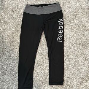 Cropped Reebok leggings